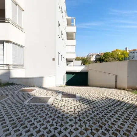 In With Sea View, Balcony, Air Conditioning, Wifi 5141-1 Apartment Split