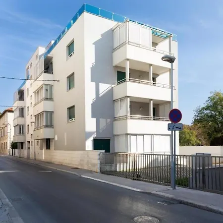 Apartment In With Sea View, Balcony, Air Conditioning, Wifi 5141-1 Split