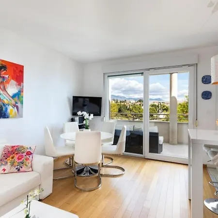 In With Sea View, Balcony, Air Conditioning, Wifi 5141-1 * Split